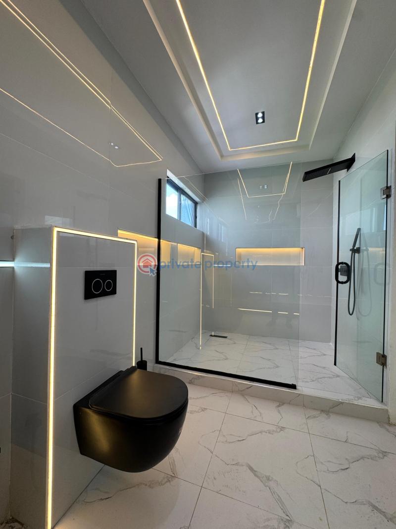 Massive  5  bedroom detached  duplex with bq , gym & a pool - 15 5 bedroom Detached Duplex For Sale Ajah Lagos - 15