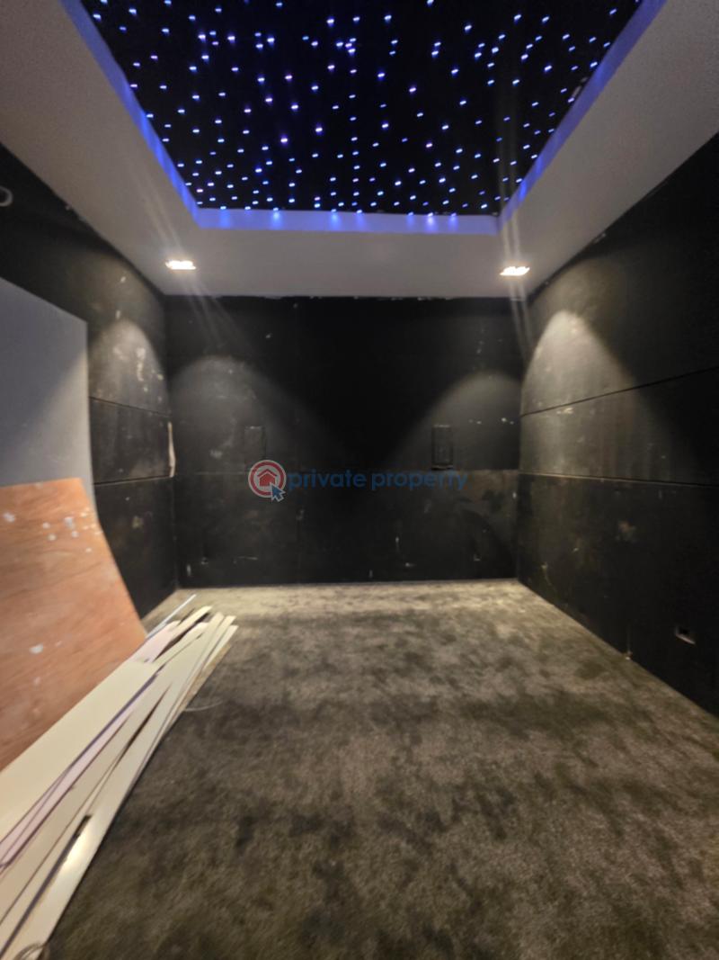 5 bedroom Detached Duplex For Sale Lekki Phase 1 Lagos - 5
