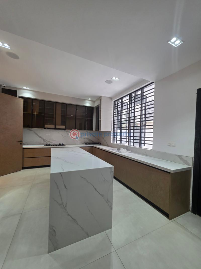 5 bedroom Detached Duplex For Sale Lekki Phase 1 Lagos - 3