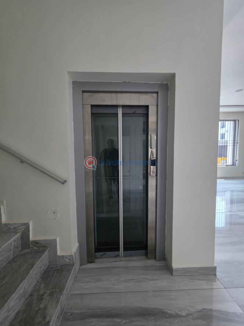 5 bedroom Detached Duplex For Sale Mojisola Onikoyi Estate Lagos - 9