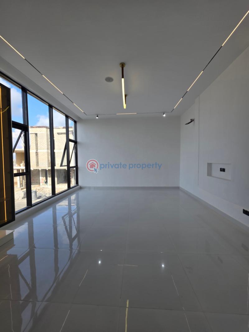 Massive 5 bedroom detached duplex with elevator + cinema + swimming pool - 3 5 bedroom Detached Duplex For Sale Hampton Island Lekki Phase 1 Lagos - 3