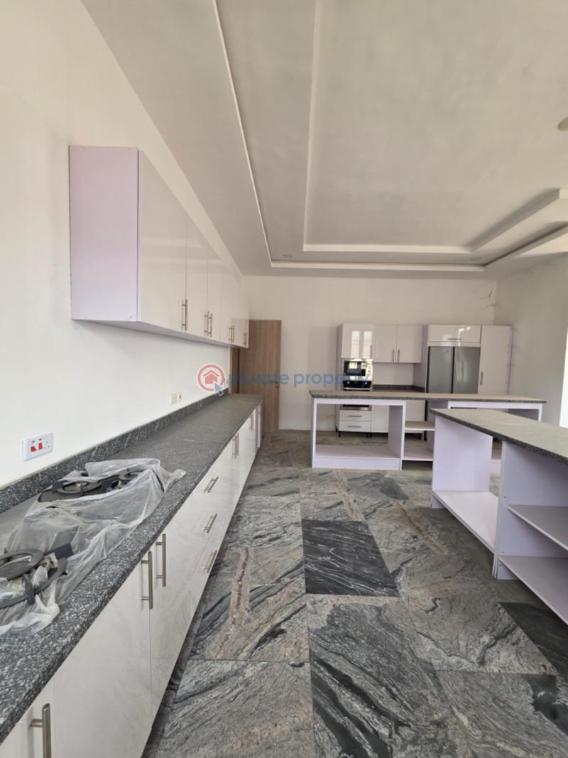 5 bedroom Detached Duplex For Sale Guzape Abuja Phase 1  - 4