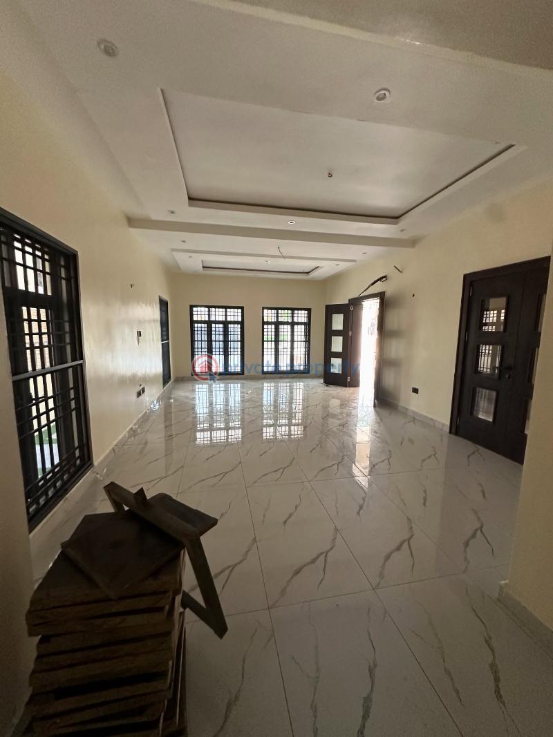 5 bedroom Detached Duplex For Sale 4th Avenue Gwarimpa Abuja Phase 3  - 2