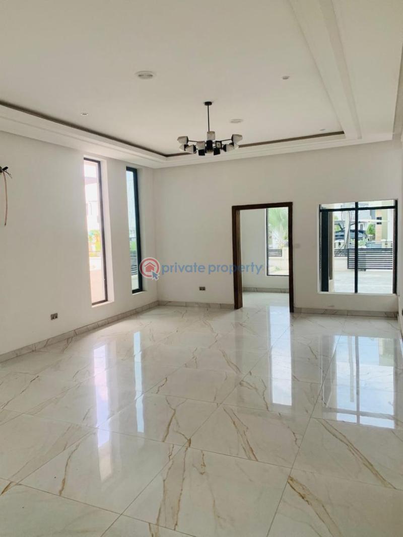 5 bedroom Detached Duplex For Sale In A Lovely Secured Osapa Lekki Lagos - 3
