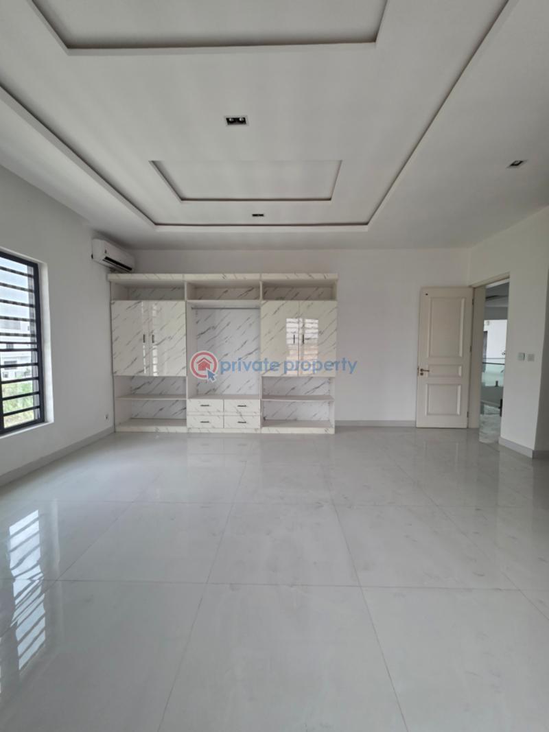 5 bedroom Detached Duplex For Sale Royal Garden Estate Ajiwe Ajah Lagos - 3