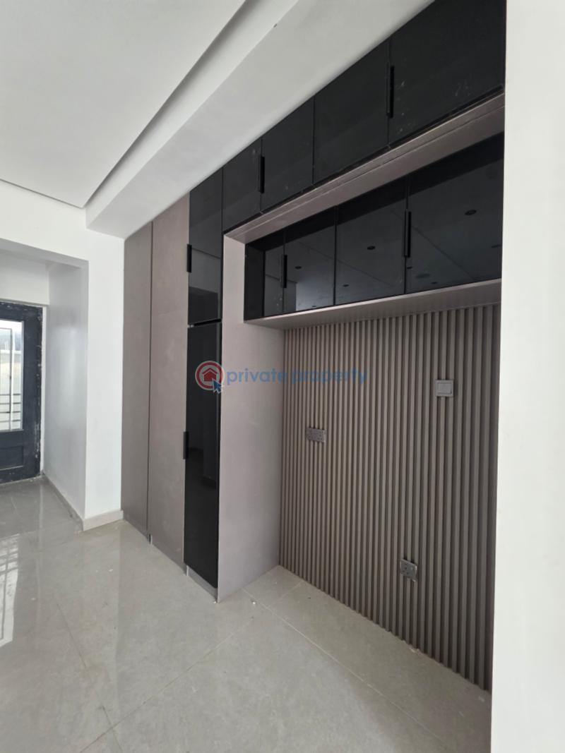 5 bedroom Detached Duplex For Sale Lekki Phase 1 Lagos - 3