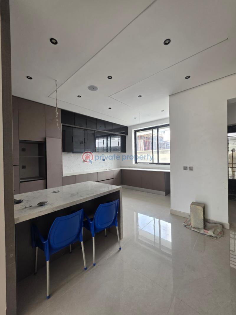 5 bedroom Detached Duplex For Sale Lekki Phase 1 Lagos - 2