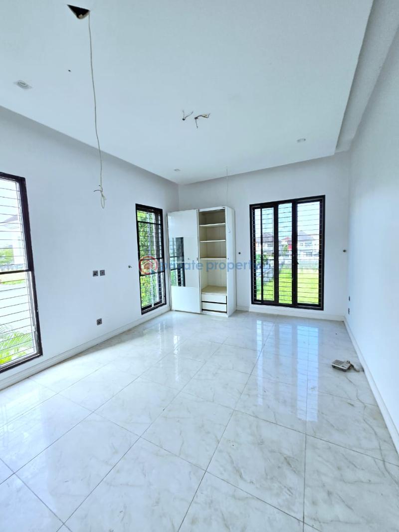 5 bedroom Detached Duplex For Sale Pinnock Beach Estate Osapa London Lekki Lagos - 16