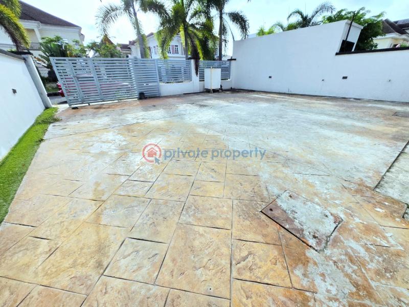 5 bedroom Detached Duplex For Sale Pinnock Beach Estate Osapa London Lekki Lagos - 1