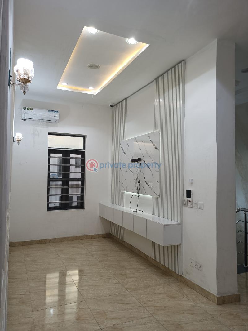 5 bedroom House For Sale Royal Pine Estate Off Orchid Road, Lekki Lekki Phase 2 Lagos - 8