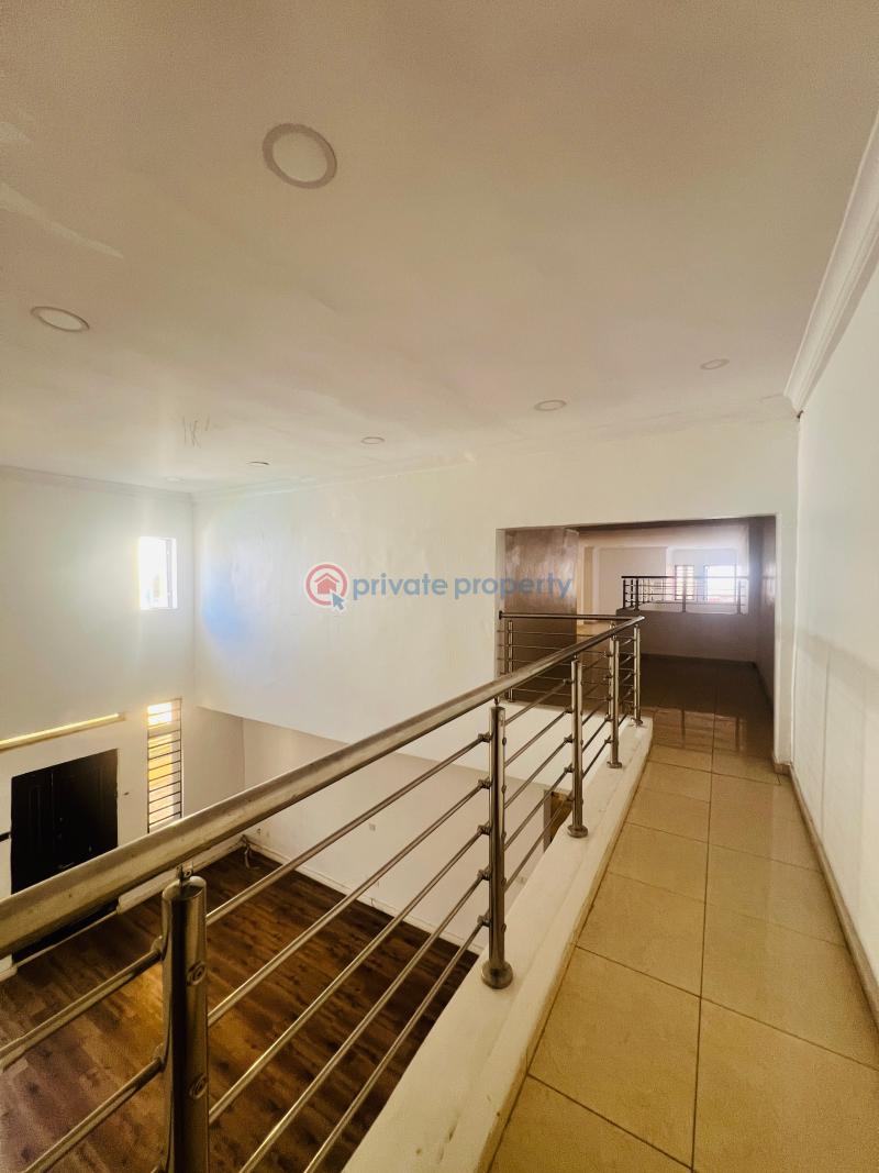 5 bedroom Semi detached Duplex For Sale Osapa Lekki Lagos - 14