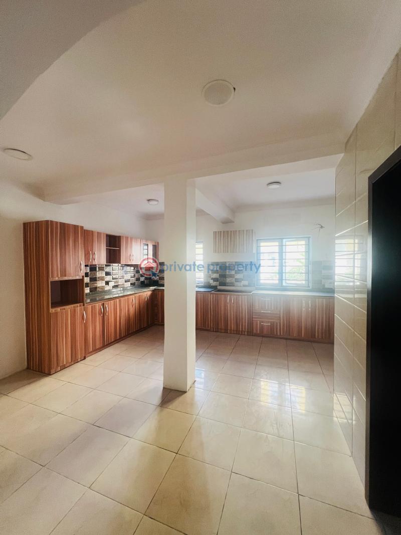 5 bedroom Semi detached Duplex For Sale Osapa Lekki Lagos - 5