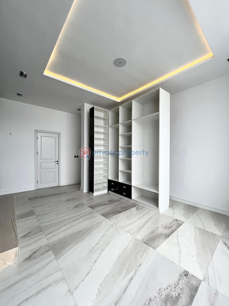 Massive 5 bedroom fully detached duplex with cinema and pool - 16 5 bedroom Duplex For Sale Osapa London Osapa Lekki Lagos - 16