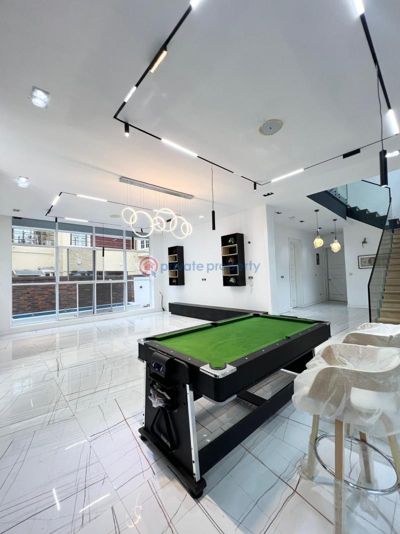 Massive 5 bedroom fully detached duplex with cinema and pool - 7 5 bedroom Duplex For Sale Osapa London Osapa Lekki Lagos - 7
