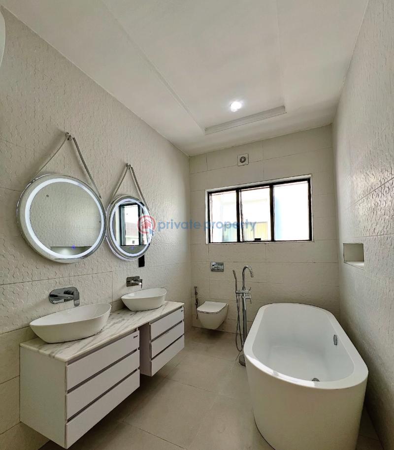 5 bedroom Detached Duplex For Sale Pinnock Beach Osapa Lekki Osapa Lekki Lagos - 10