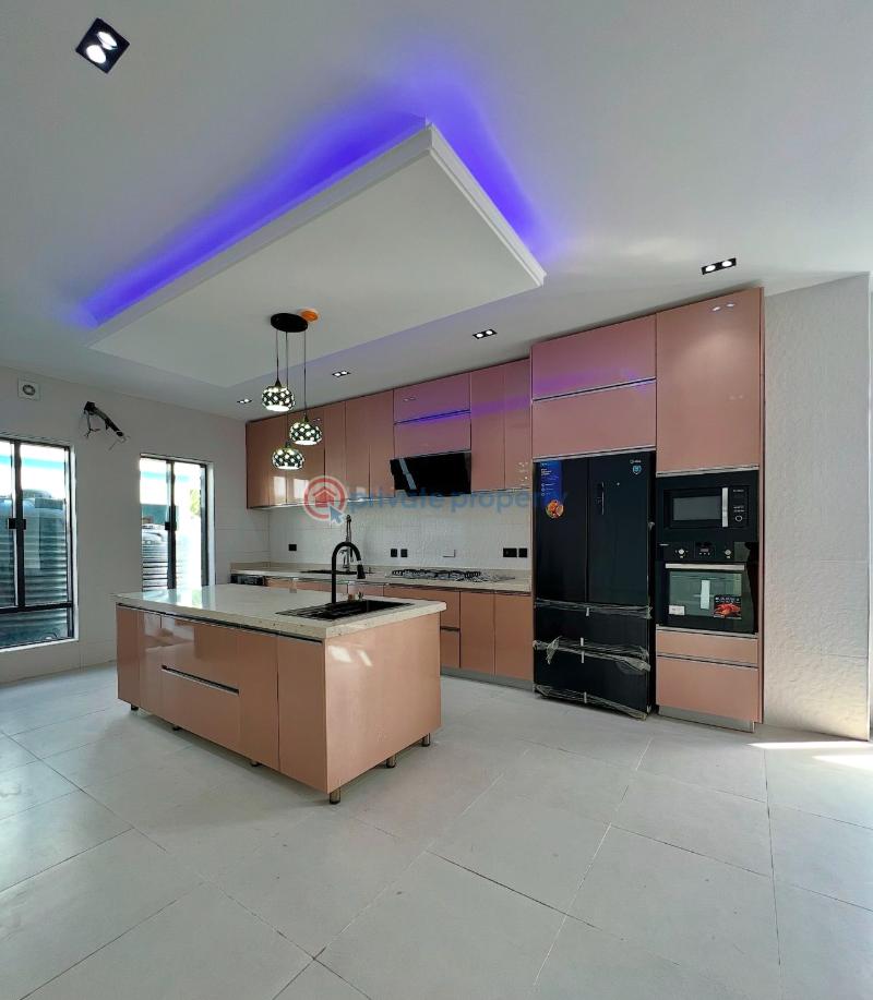 5 bedroom Detached Duplex For Sale Pinnock Beach Osapa Lekki Osapa Lekki Lagos - 5