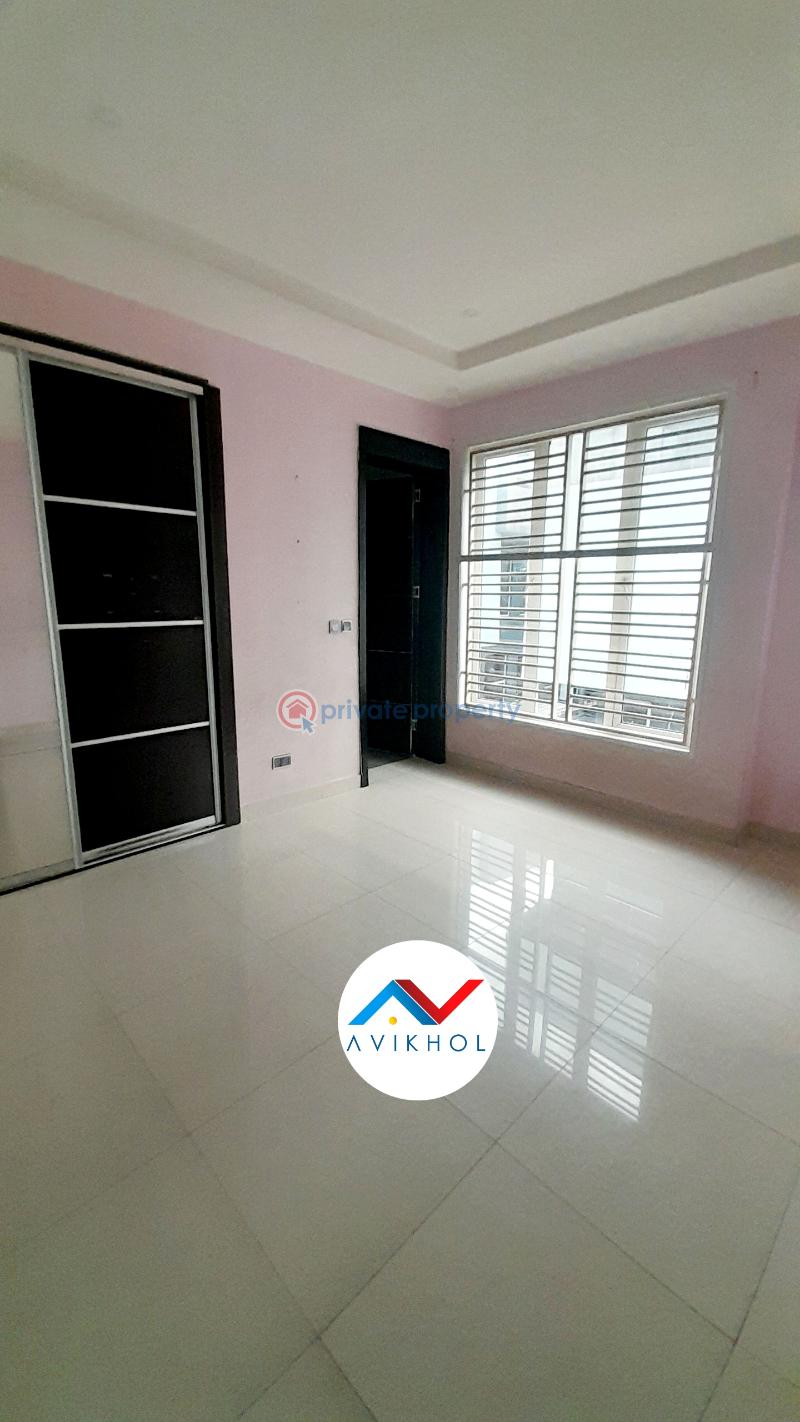 Massive 5 bedroom fully serviced semi-detached duplex  with bq in a premium mini estate. - 26 5 bedroom Semi detached Duplex For Sale Osapa Lekki Lagos - 26