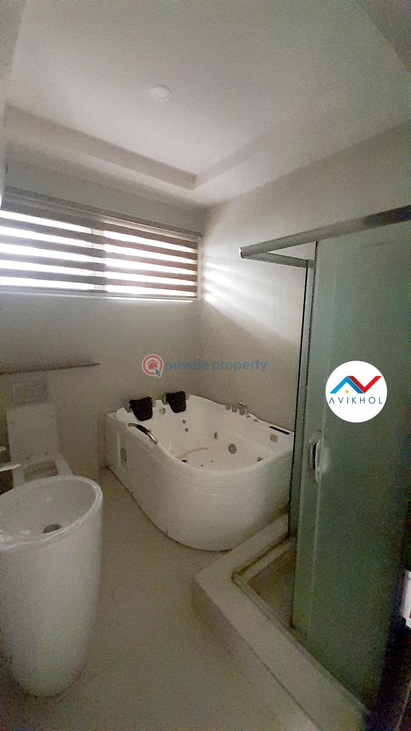Massive 5 bedroom fully serviced semi-detached duplex  with bq in a premium mini estate. - 14 5 bedroom Semi detached Duplex For Sale Osapa Lekki Lagos - 14
