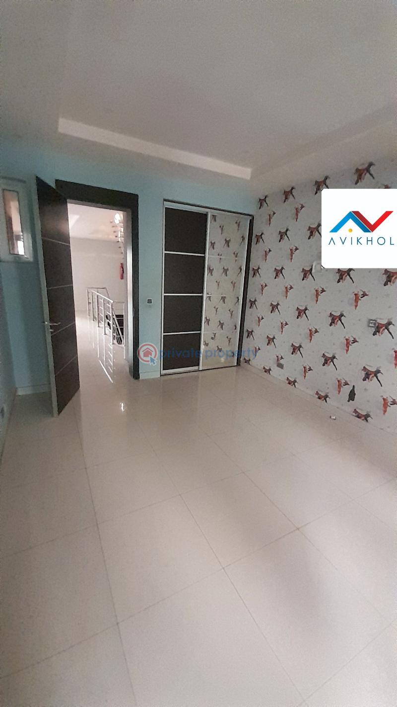 Massive 5 bedroom fully serviced semi-detached duplex  with bq in a premium mini estate. - 23 5 bedroom Semi detached Duplex For Sale Osapa Lekki Lagos - 23