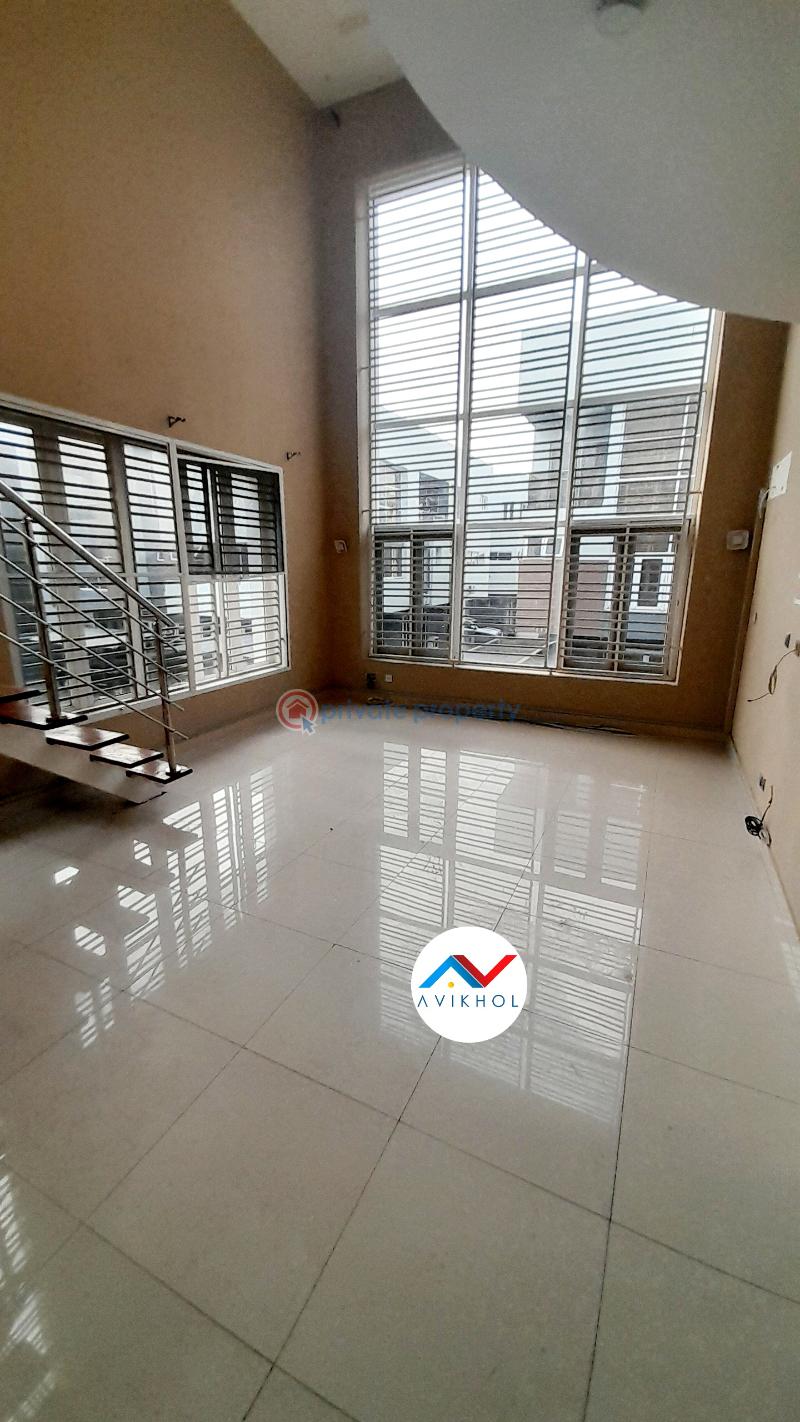 Massive 5 bedroom fully serviced semi-detached duplex  with bq in a premium mini estate. - 8 5 bedroom Semi detached Duplex For Sale Osapa Lekki Lagos - 8
