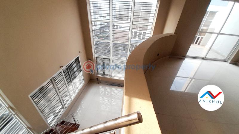 Massive 5 bedroom fully serviced semi-detached duplex  with bq in a premium mini estate. - 12 5 bedroom Semi detached Duplex For Sale Osapa Lekki Lagos - 12