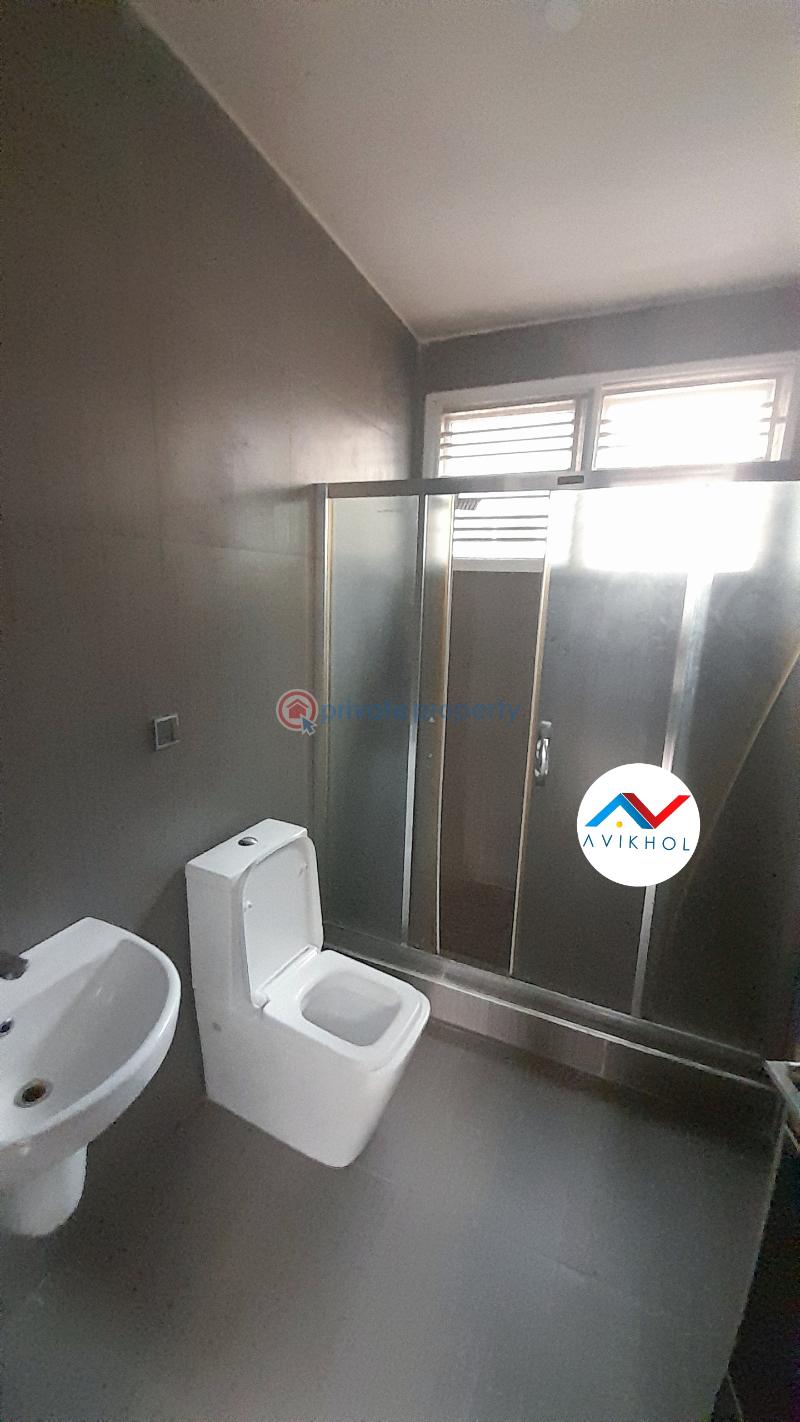 Massive 5 bedroom fully serviced semi-detached duplex  with bq in a premium mini estate. - 28 5 bedroom Semi detached Duplex For Sale Osapa Lekki Lagos - 28