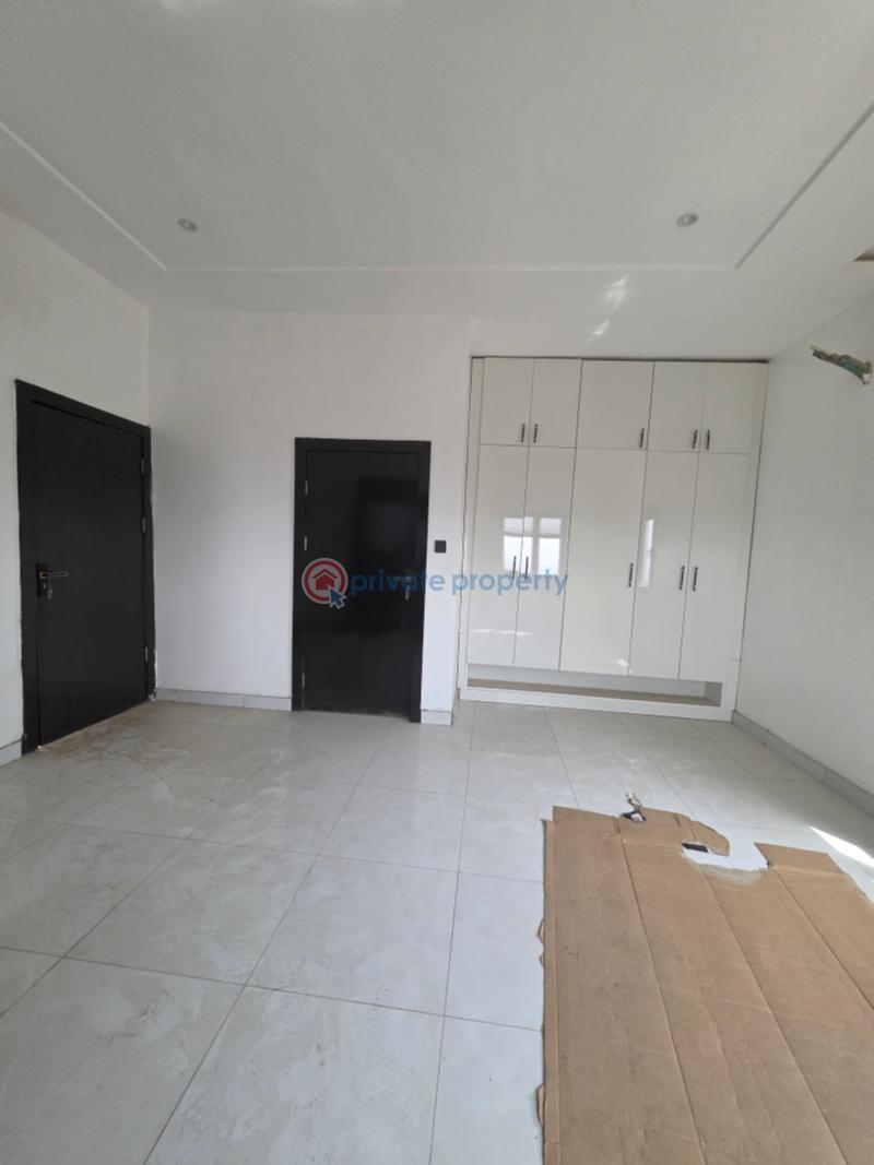 5 bedroom Terraced Duplex For Sale Hi Medix Guzape Abuja Phase 1  - 4