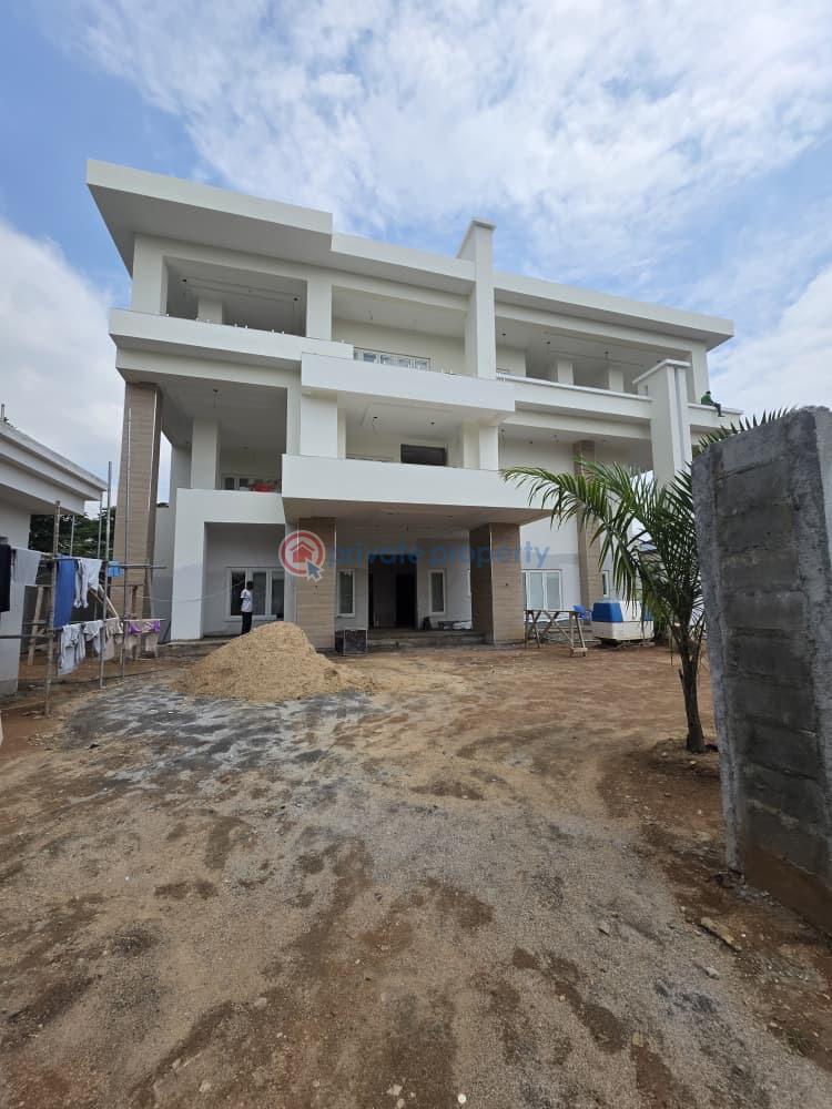 Massive 5bedroom detached duplex with elevator + 2 room's bq - 1 5 bedroom Detached Duplex For Sale Maitama Abuja Phase 1  - 1