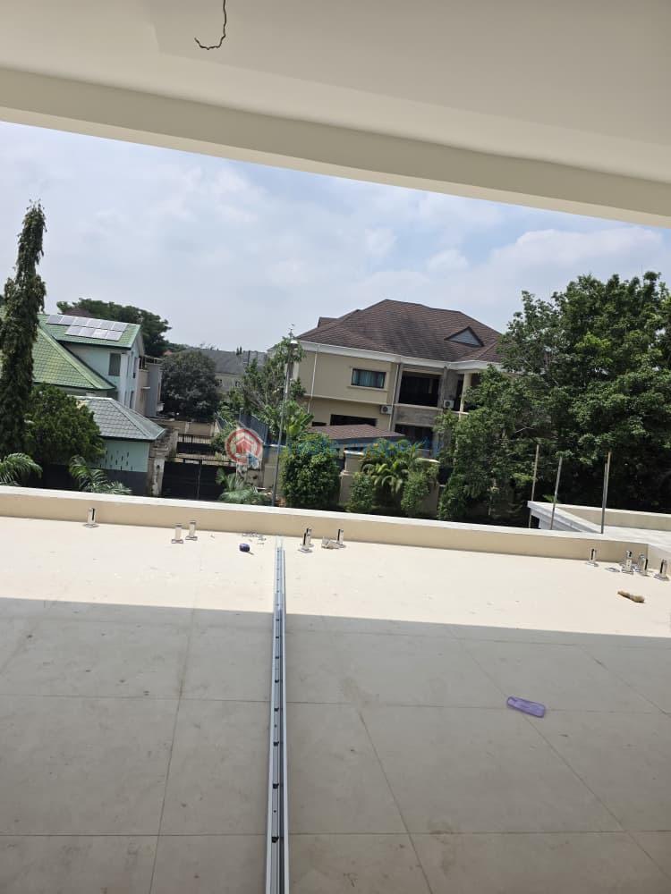 Massive 5bedroom detached duplex with elevator + 2 room's bq - 5 5 bedroom Detached Duplex For Sale Maitama Abuja Phase 1  - 5