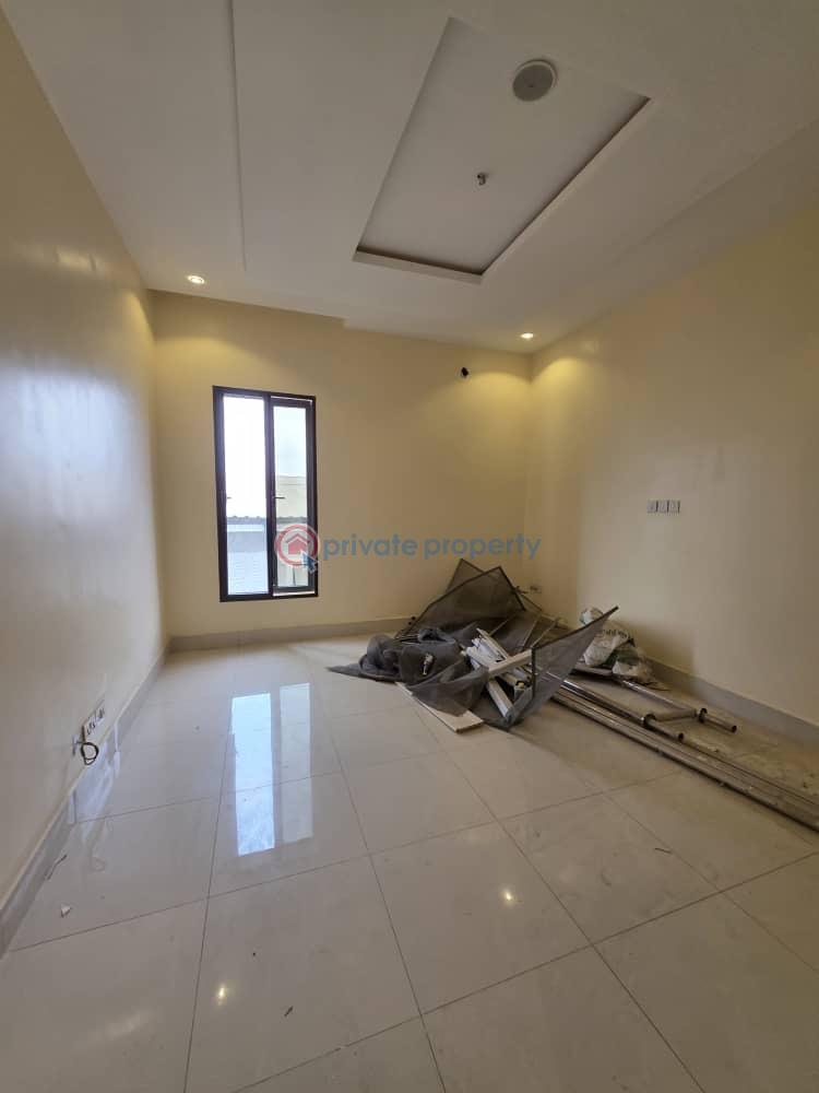 5 bedroom Detached Duplex For Sale Utako Abuja Phase 2  - 11