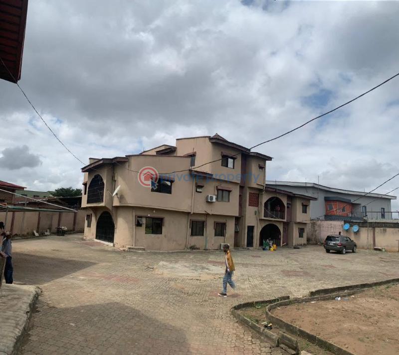 6 bedroom Duplex For Sale Akowonjo Alimosho Lagos - 2