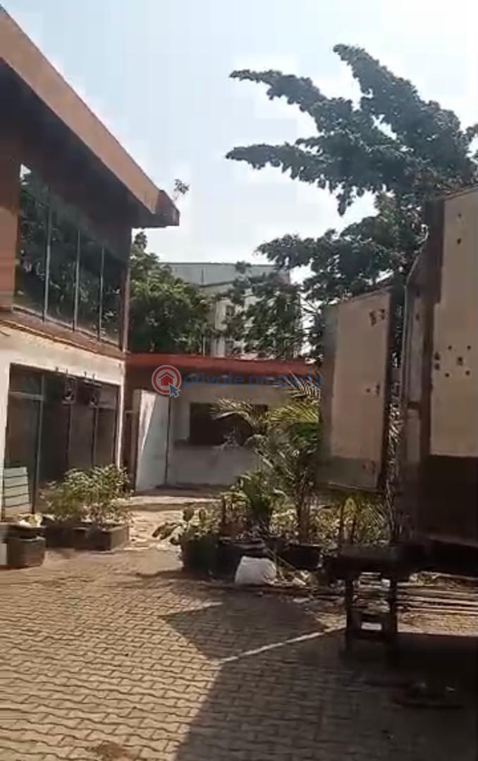 6 bedroom Commercial Property For Rent Victoria Island Lagos - 7