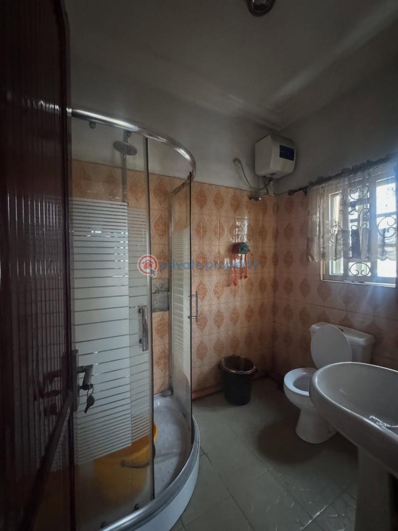 6 bedroom Detached Duplex For Sale Rumuehinwo Estate, Rukpokwu, Portharcourt Port Harcourt Rivers - 11