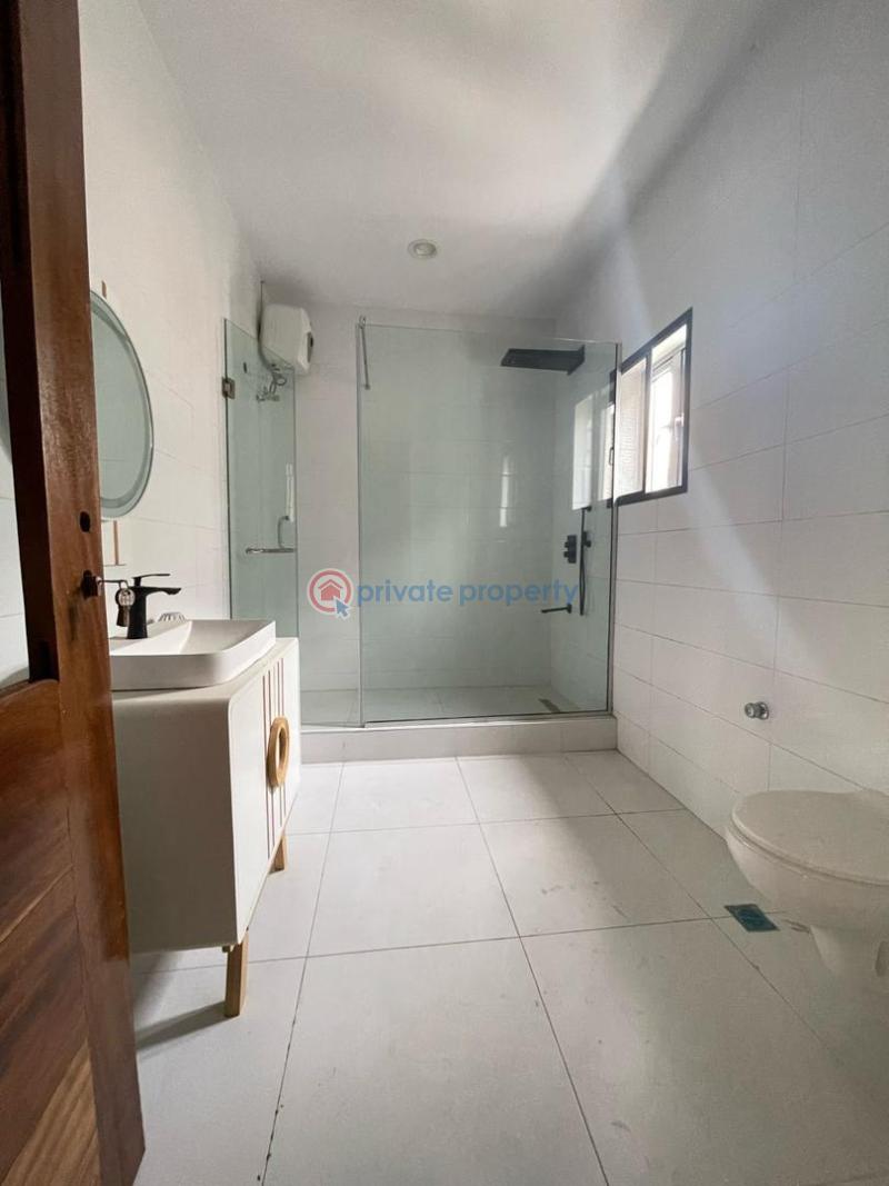6 bedroom Detached Duplex For Sale Lekki Phase 1 Lagos - 10