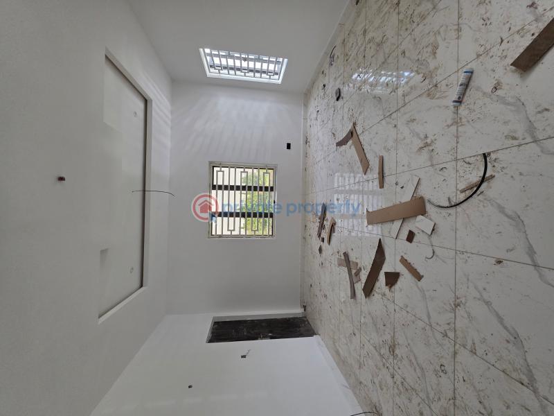 Massive 6 bedroom detached duplex with swimming pool + gym - 5 6 bedroom Detached Duplex For Sale Katampe Ext. Abuja Phase 2  - 5