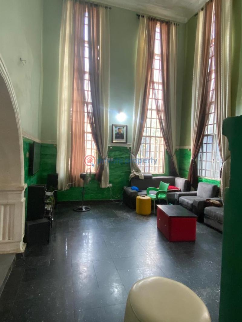 Massive 6 bedroom duplex - 5 6 bedroom Duplex For Sale Diamond Estate Ajah Lagos - 5