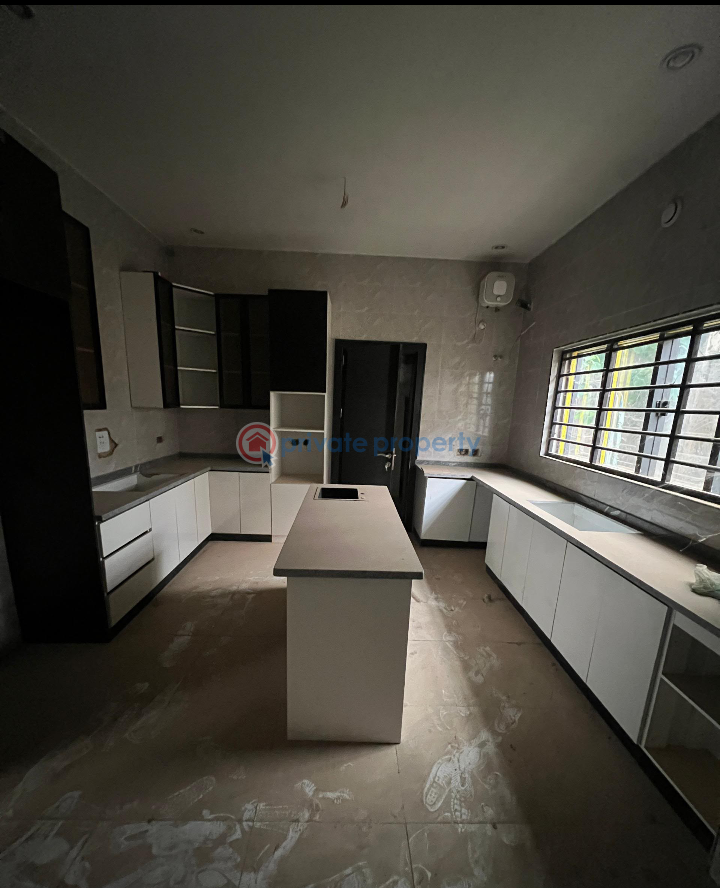 6 bedroom Detached Duplex For Rent Guzape Abuja Phase 1  - 4