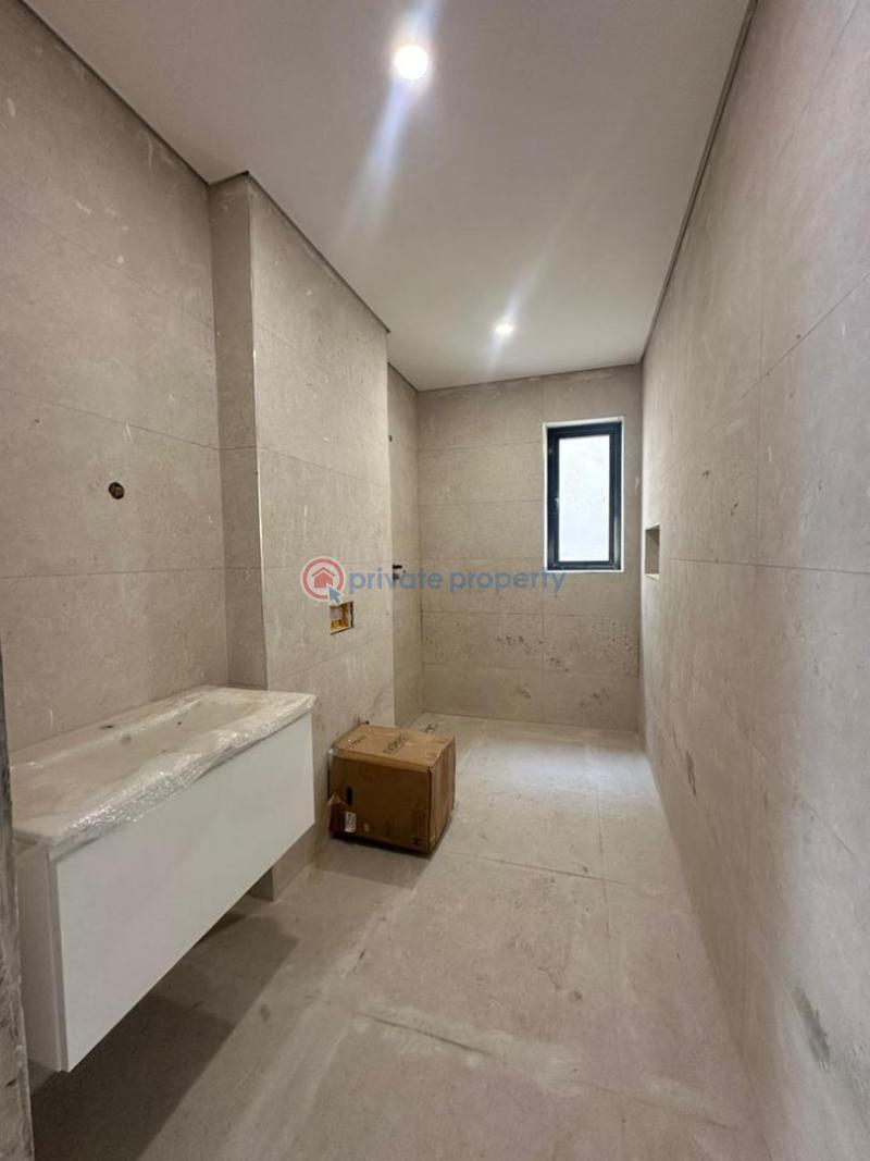 6 bedroom Detached Duplex For Sale Banana Island Ikoyi Lagos - 3