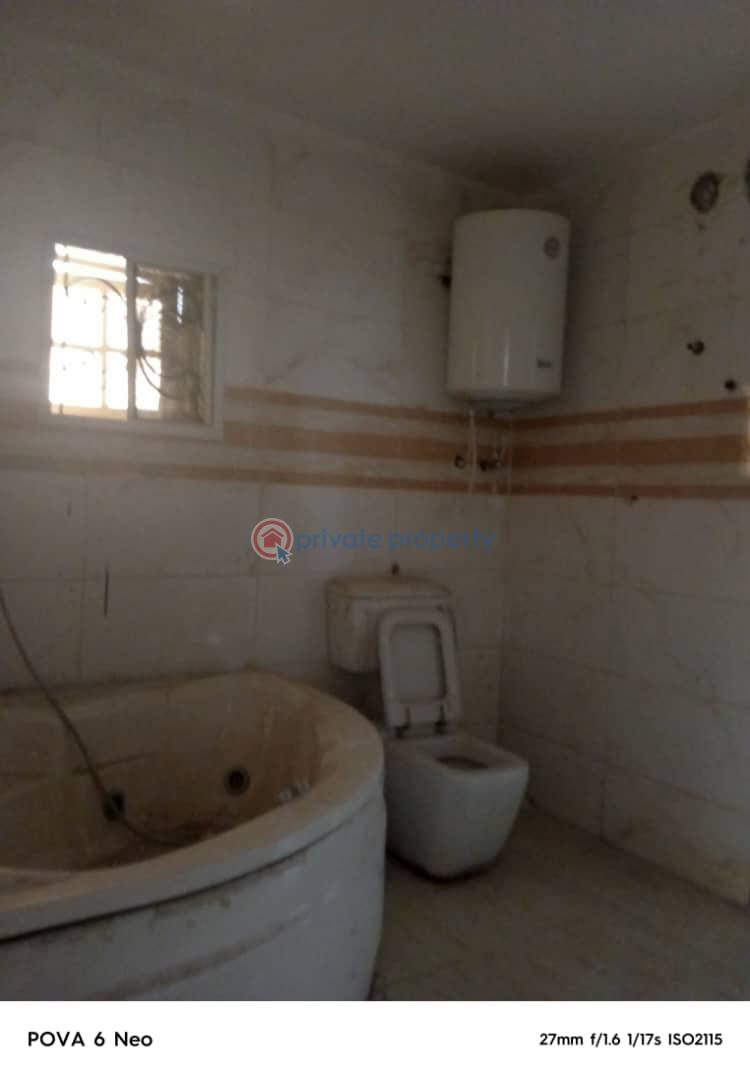 Massive 6 bedrooms fully detached, bq with 15 cars packing space - 5 6 bedroom Duplex For Rent Peace Ville Estate Ajiwe Ajah Lagos - 5