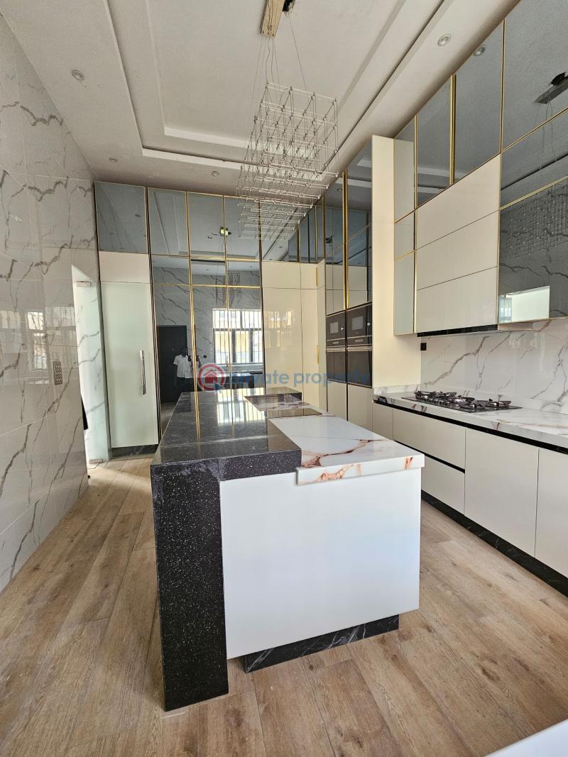 7 bedroom House For Sale Lekki Phase 1 Lagos - 2