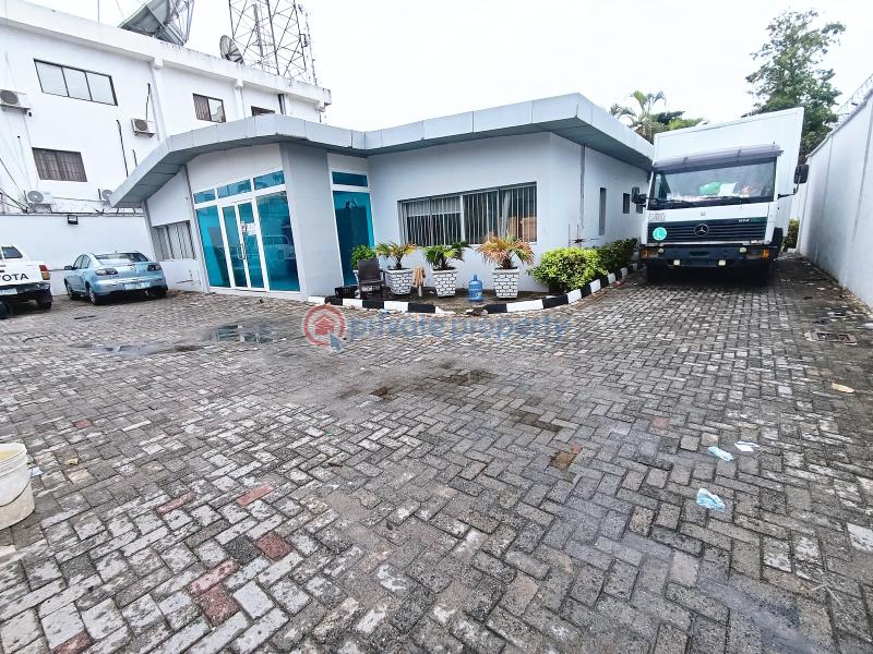 Massive 8 bedroom commercial space - 1 8 bedroom Office For Rent Adeola Odeku Victoria Island Lagos - 1