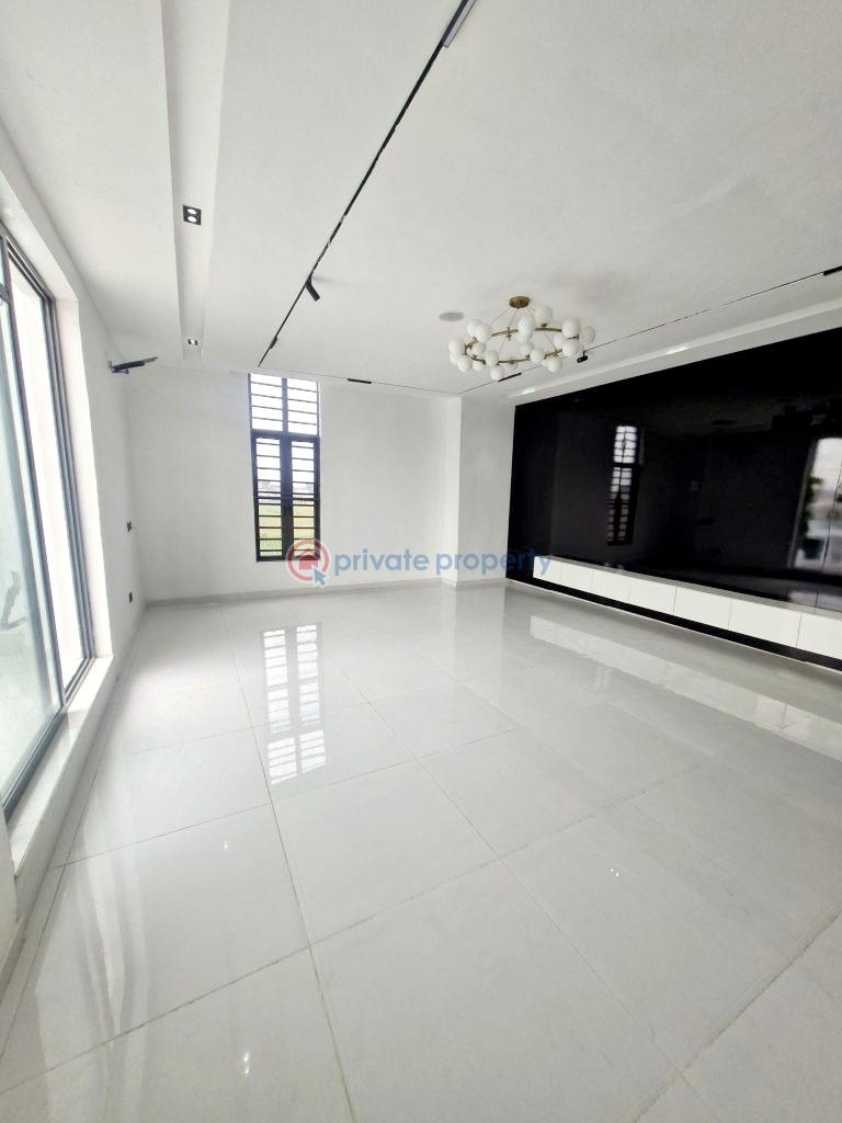 Massive automated 5 bedroom detached house - 12 5 bedroom Detached Duplex For Sale Chevron Drive Lekki Lagos - 12