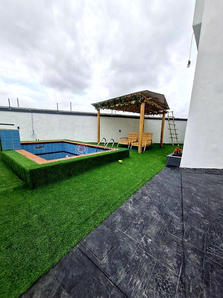 Massive automated 5 bedroom detached house - 13 5 bedroom Detached Duplex For Sale Chevron Drive Lekki Lagos - 13