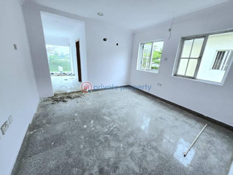Massive commercial shop space available - 7 1 bedroom Shop For Rent Lekki Phase 1 Lagos - 7