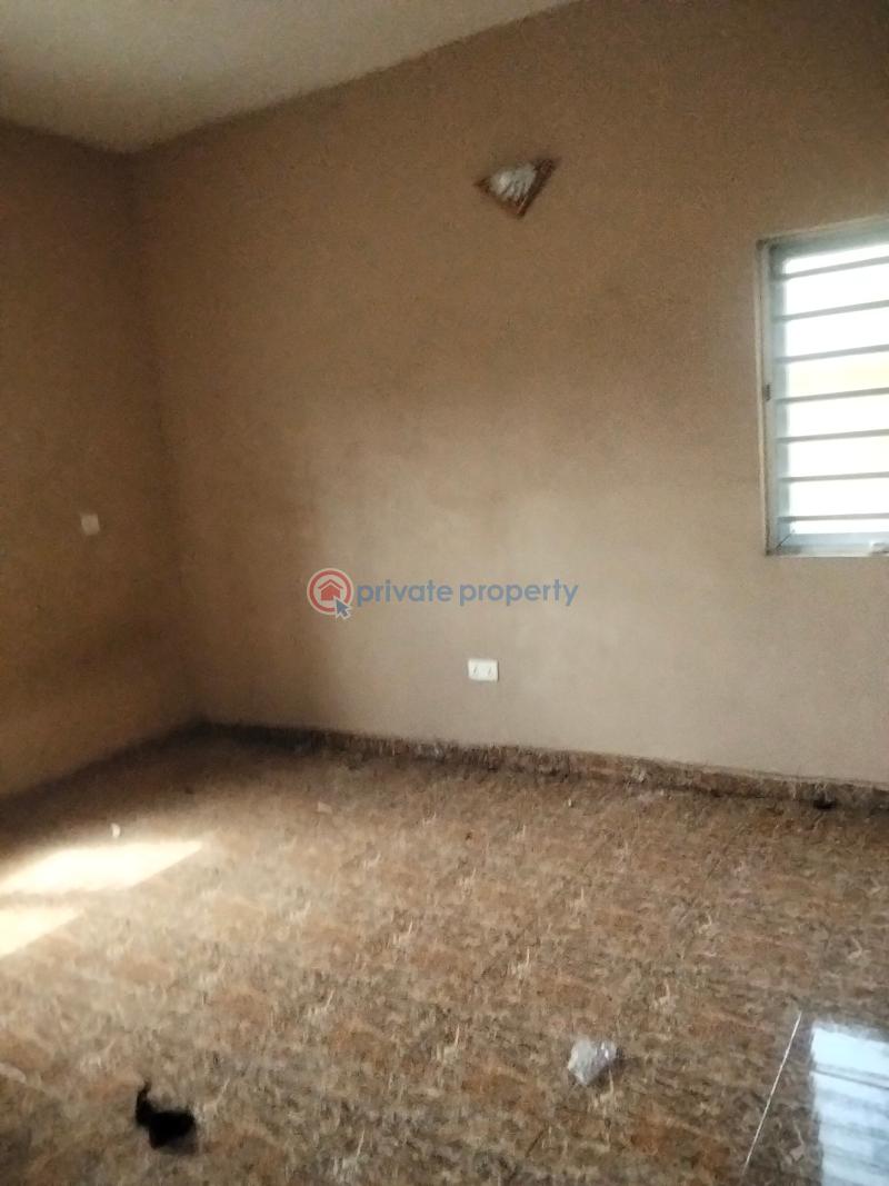 5 bedroom Block Of Flats For Rent Opposite Barakuda Beach Okun Ajah Lagos - 2