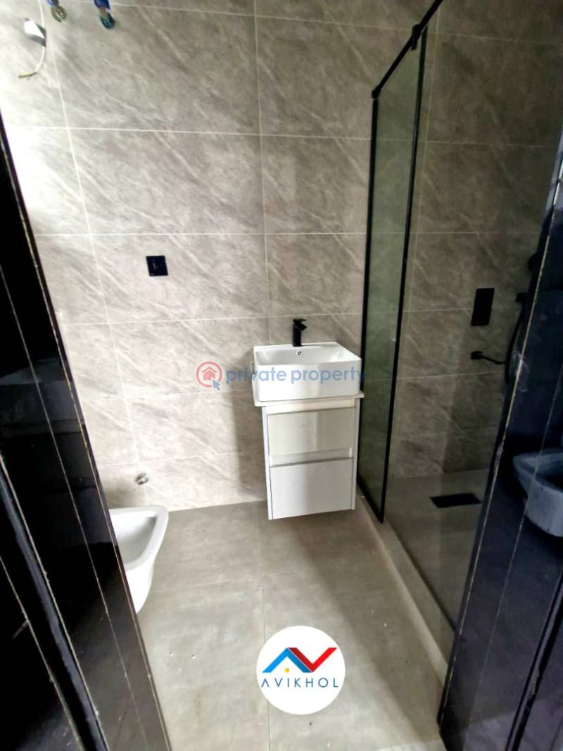 5 bedroom Detached Duplex For Sale Osapa Lekki Lagos - 11
