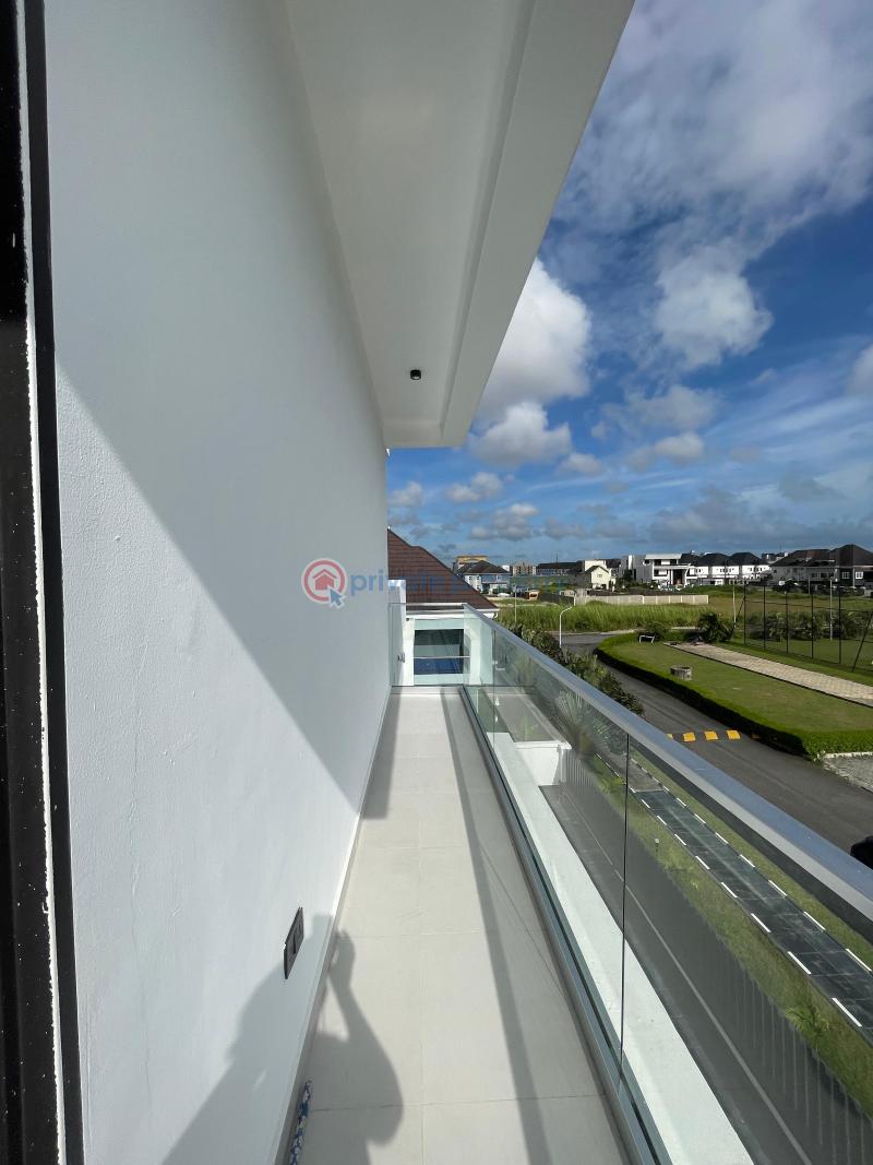 5 bedroom Detached Duplex For Sale Pinnock Beach Estate Osapa Lekki Lagos - 12