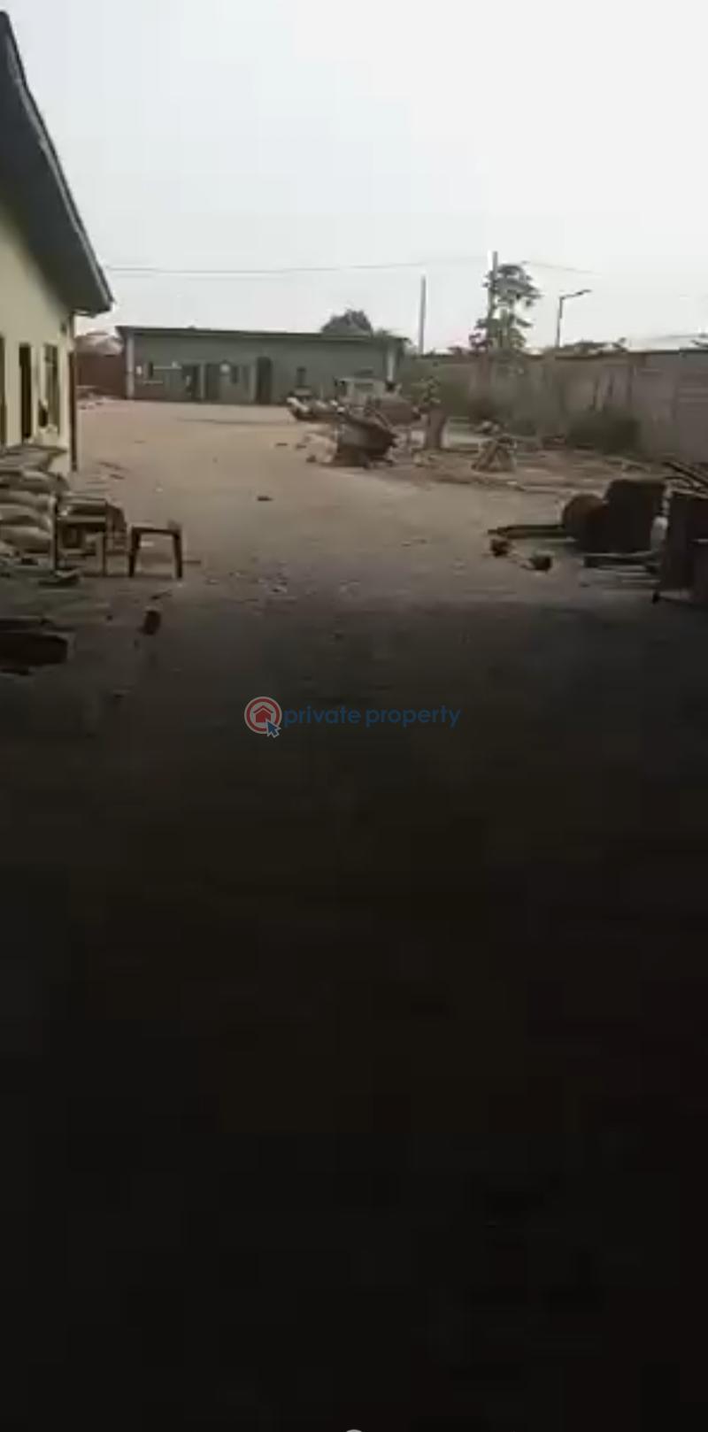 Warehouse For Sale Ayetoro Ogun area  - 7