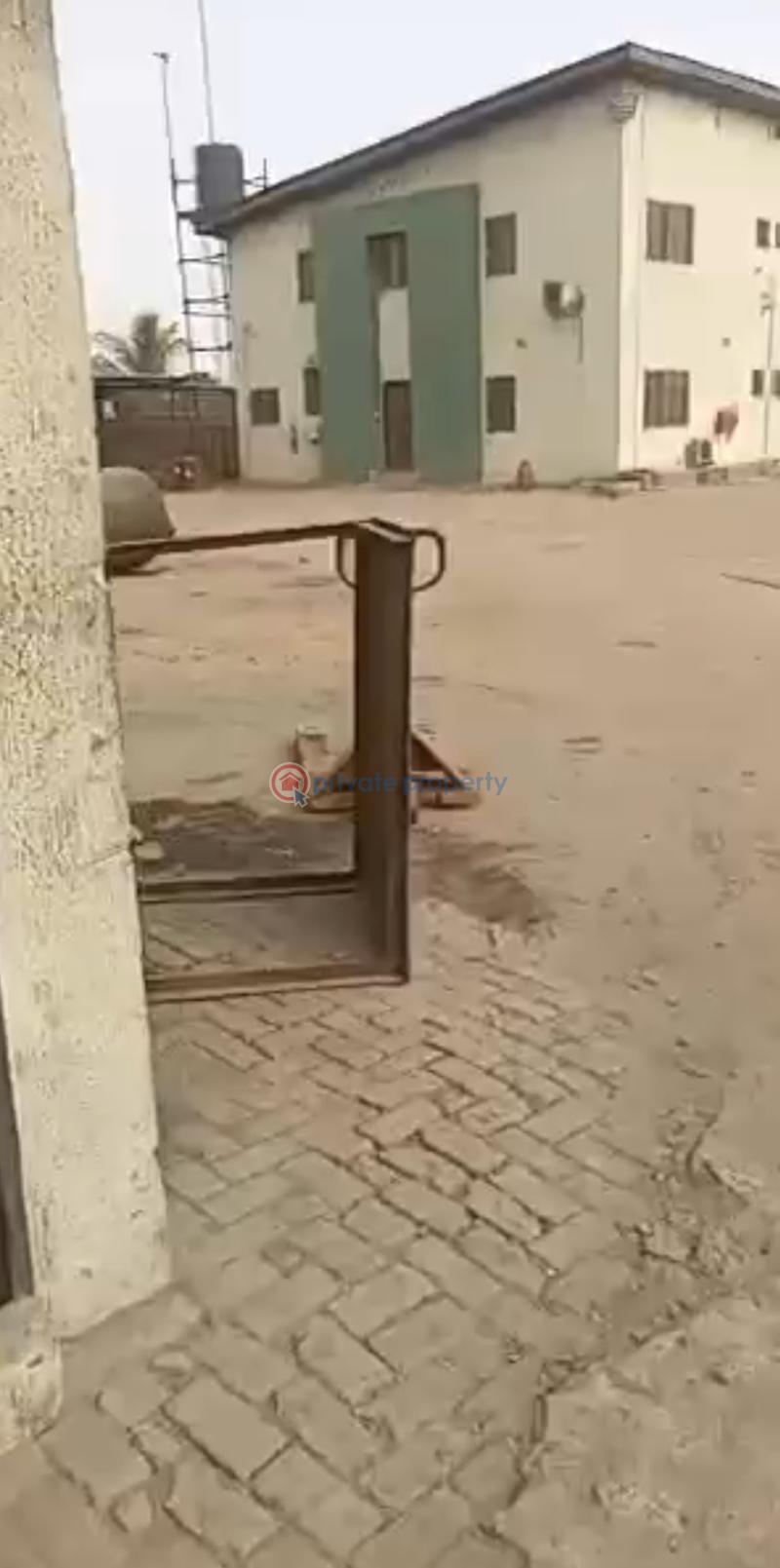 Warehouse For Sale Ayetoro Ogun area  - 9