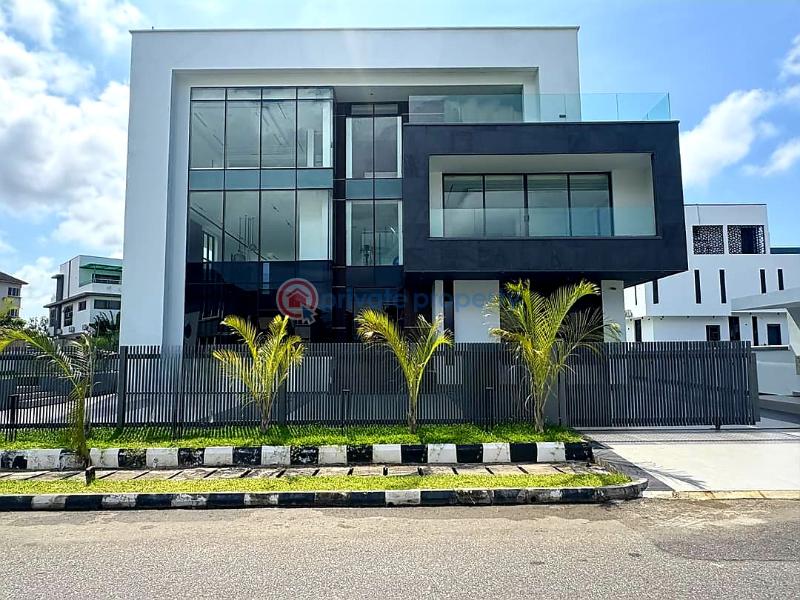 5 bedroom Detached Duplex For Sale Pinnock Beach Estate Osapa Lekki Lagos - 1